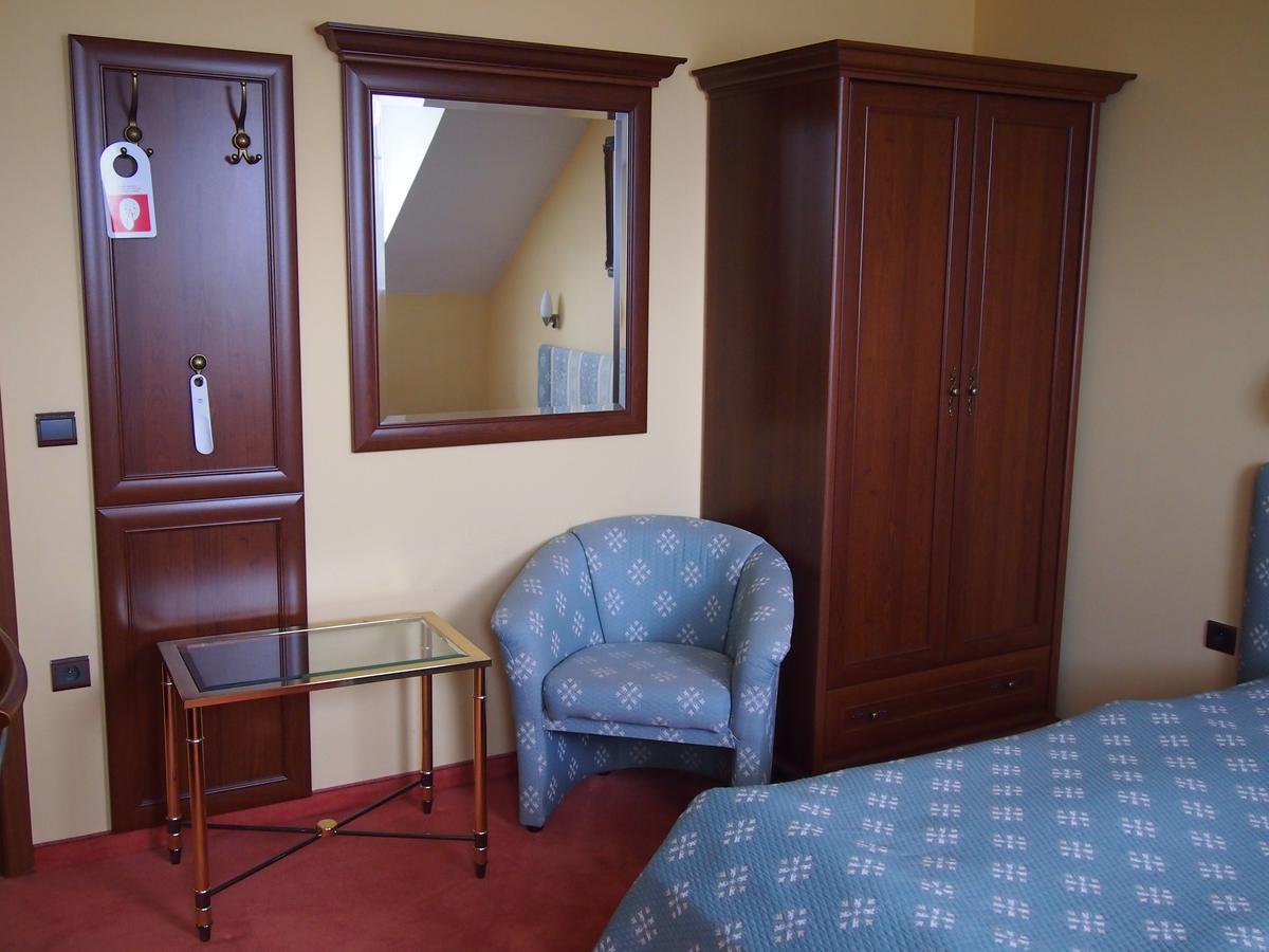 Casino Admiral Velenice - Gmuend Ceske Velenice Room photo